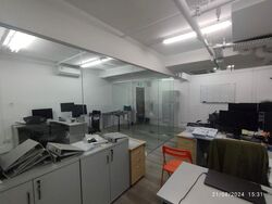 E9 Premium (D27), Factory #523504311